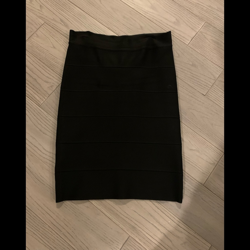 BCBG MAXAZRIA Black Bandage Form-Fitting Stretchy Skirt